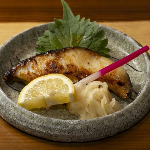 カンパチカマ塩焼き