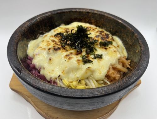 松软的石锅拌饭/石锅芝士咖喱拌饭