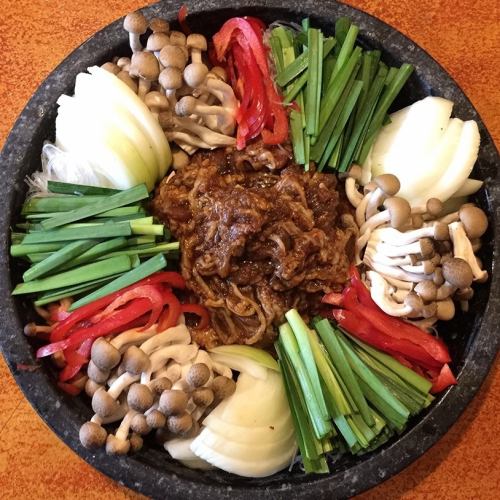 中份烤肉（2-4人份）