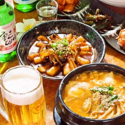 我們提供 60 多種正宗韓國家常菜。
