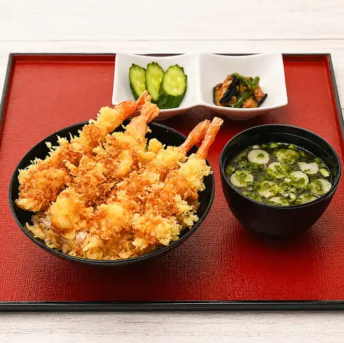 他们还提供价格实惠的午餐套餐。