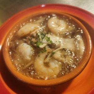 Shrimp and mushroom ahijo