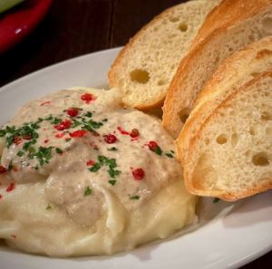 Soft and creamy mashed potatoes