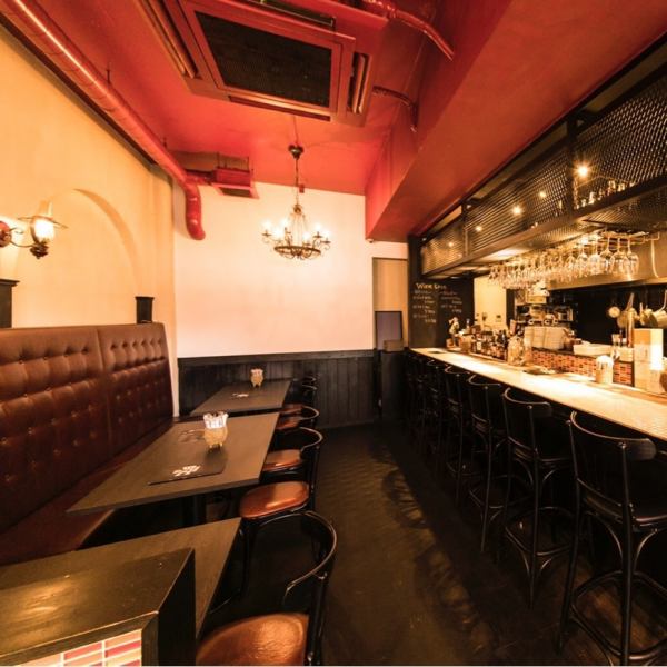 おしゃれでアットホームな店内！女子会・二次会・貸切など色んな宴会をどうぞ♪