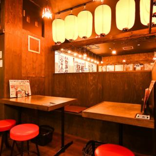 2名様掛けからご利用いただけるテーブル席◎