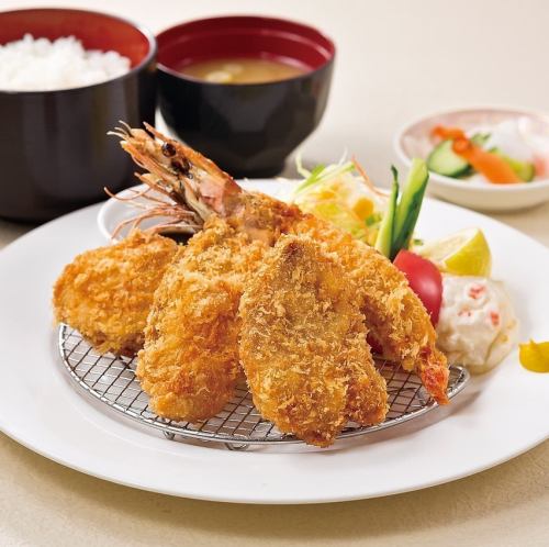 ミックスフライ定食