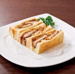 カツサンドイッチ