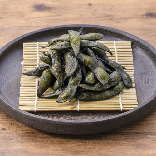 Charcoal grilled edamame