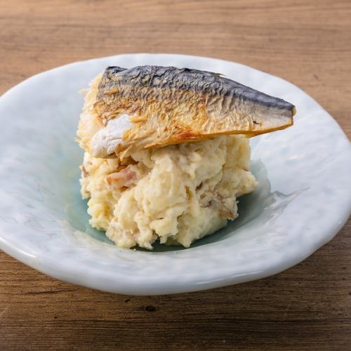 Grilled mackerel Takuan potato salad