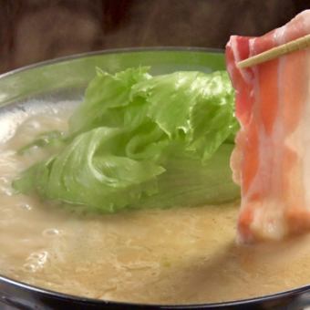 [Nabe course] ◆ OK on the day ◆ Letta shabu with rich chicken broth! All-you-can-drink for 120 minutes including seared local chicken and rare charcoal grilled chicken