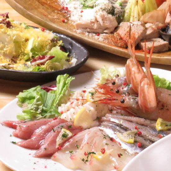 358 seafood carefully selected and procured from all over the country with [Japanese] and [Western] dishes