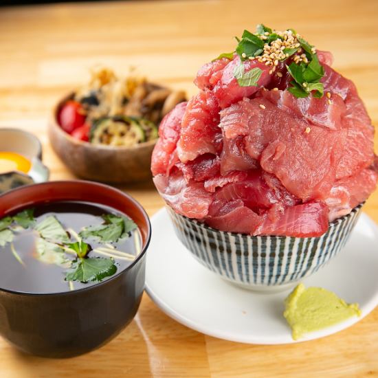 ランチ限定【鬼】シリーズ！！⇒《鬼鉄火丼》お酒との相性も◎