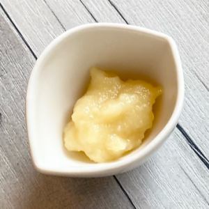 磨碎的大蒜