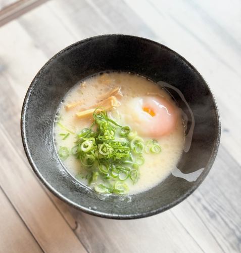 とんこつらーめん