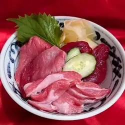 大間産本まぐろ丼