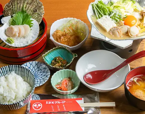 お昼も青森を楽しめる定食がたくさん!