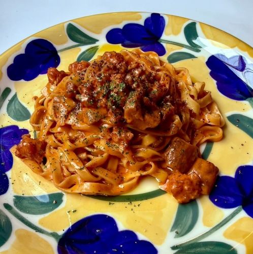 車海老とポルチーニの濃厚トマトクリーム生パスタ