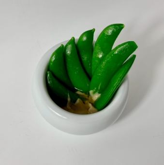 茹でたてスナップエンドウ 白味噌バーニャカウダ