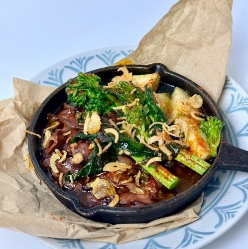 春三役の揃い踏みアヒージョ