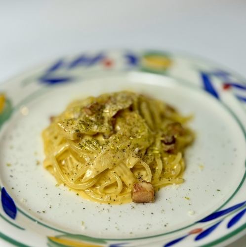 筍とくんちゃまベーコンの”山椒”カルボナーラ