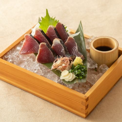 Freshly seared bonito