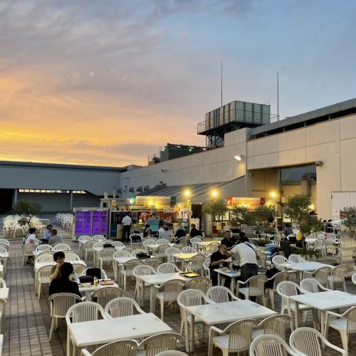 【Kawagoe's only beer garden◎】Perfect for company farewell and welcome parties, celebrations, drinking parties, family gatherings, get-togethers with friends, girls' nights out, couples, and more! Enjoy a refreshing toast outdoors while watching the beautiful sunset!