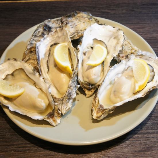 Directly delivered from Ogatsu! Extremely fresh oysters!