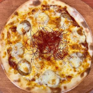 Diavola “马苏里拉奶酪 + 辣味香肠 + 辣椒丝”
