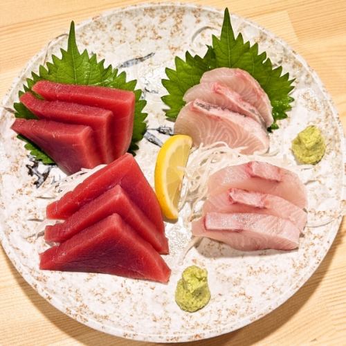 当店でさばき！おろした新鮮なお刺身を盛合わせでご賞味ください♪
