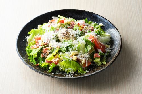 Caesar salad with soft-boiled egg (Grana Padano)