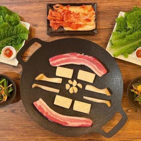 飛騨旨豚サムギョプサルコース