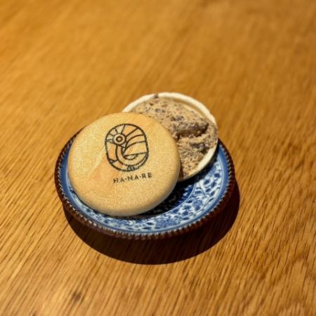 自家製レバパテ最中 【鶏そぼろ入り】 【1ヶ】