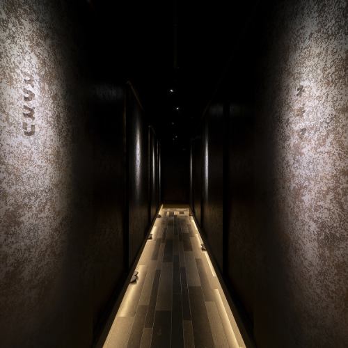 看板のない『焼鳥屋』がココに!