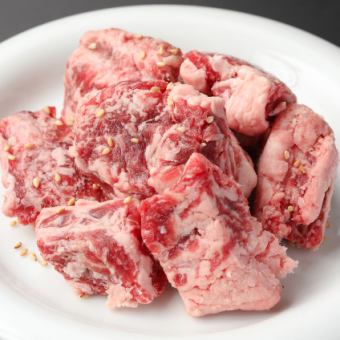 <Ushishige specialty> Specially selected medium-sized short ribs (sauce/salt)