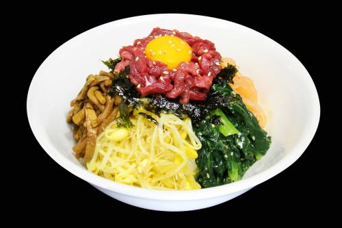 Yukhoe Bibimbap