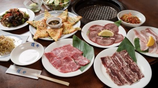 【2時間飲み放題＆デザート付！】肉5種全11品★お得コース 5,500円＋税！