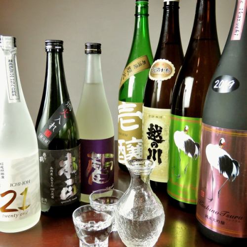 We offer a wide variety of sake, from standard sake to seasonal sake.Enjoy Niigata's recommended local sake that changes every season♪