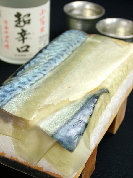 Uses mackerel from Setouchi with outstanding freshness! "Battera" recommended by the manager!