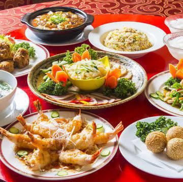 食べ飲み放題3,278円から