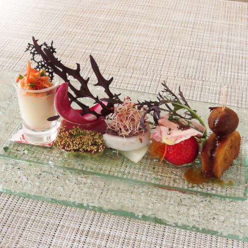 【ランチ】パスタ・ドルチェ（＋500円）が選べる　　パスタコース　2,500円(税込)