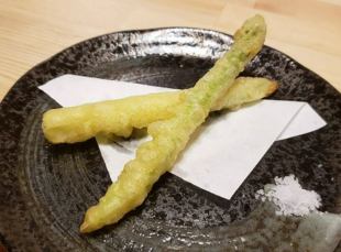 【季節限定】アスパラガスの天ぷら