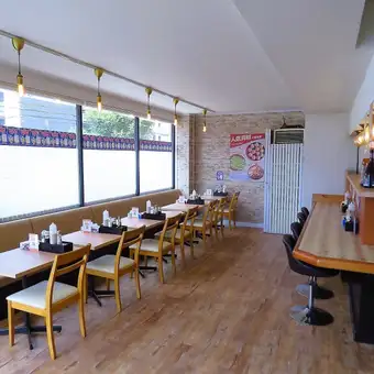 We can accommodate private bookings for up to 20 people.There is no charge for private rentals, so please feel free to contact us for various banquets, parties, and other events.