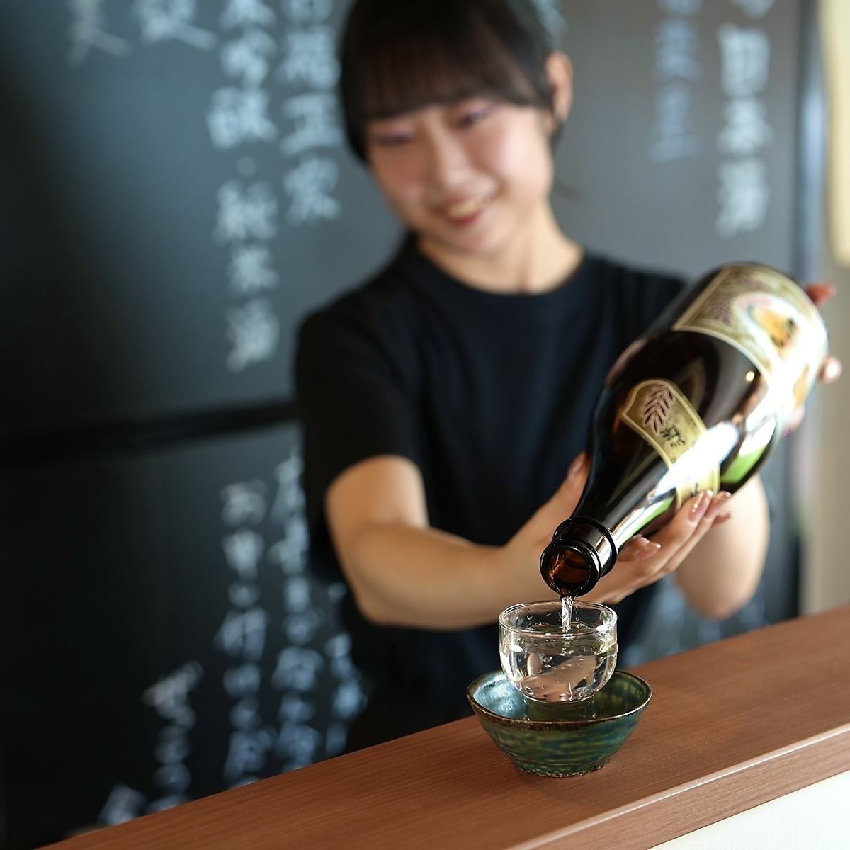 仕事終わりの疲れた体に染み渡る厳選日本酒も・・・!