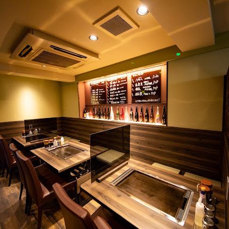 The inside of the store is a warm and private space for adults.You can enjoy a date, anniversary, or a relaxing moment after work with exquisite teppanyaki cuisine.