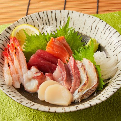 7種豪華生魚片拼盤