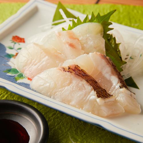 紅鯛魚生魚片