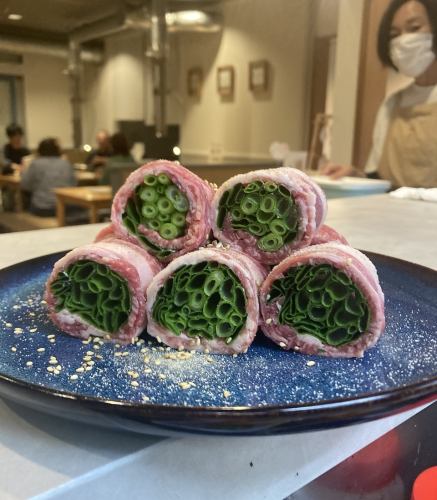 名物の「ネギ巻きカルビ」