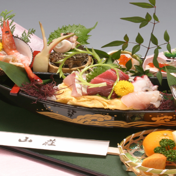 [It's sure to look great on SNS♪] Seafood boat bowl 1,980 yen (tax included)