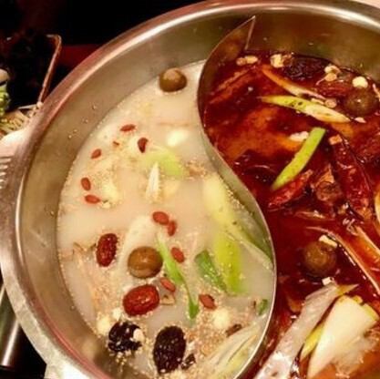 贅沢な火鍋コース！ラム肉と海鮮で心温まる美味しさを☆