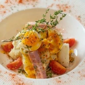 自家製ポテトサラダ